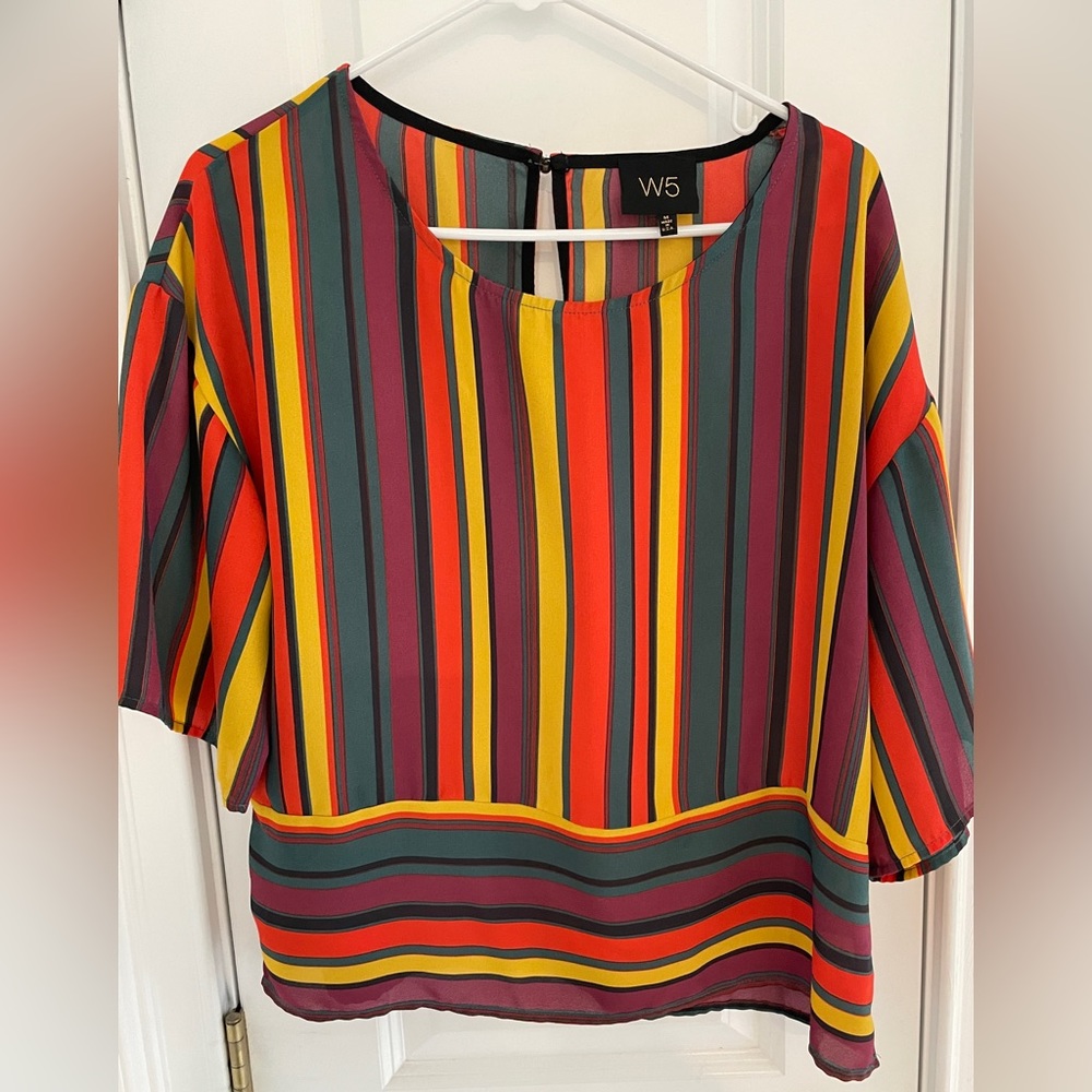 Cute stripe blouse!